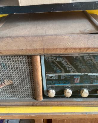 Radiofonografo FADA la precisa d epoca anni 30/40