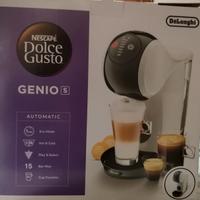 Macchina del caffè DeLonghi NUOVA 