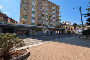 2 LOCALI A CUMIANA