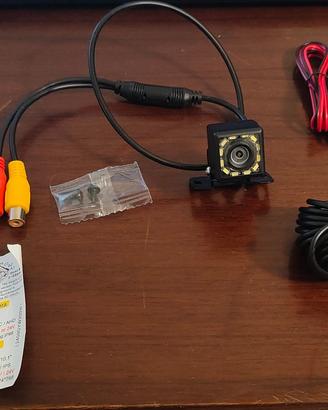 Kit camera parcheggio posteriore