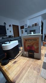 Macchinetta Caffè Nespresso Vertuo