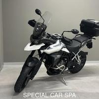 Triumph Tiger 900