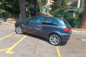 Alfa romeo 147 - 2000