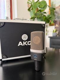 Microfno AKG C214
