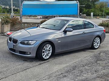 BMW 325 coupe' E92