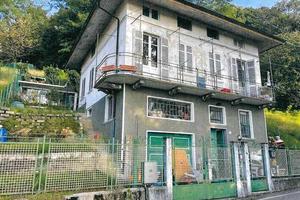 Immobile in asta di 210 m² con 3 locali e box auto