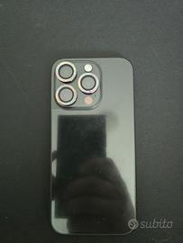 smartphone cellulare iPhone 15 pro nero