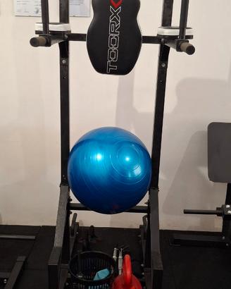 Attrezzo multiuso fitness e bodybuilding