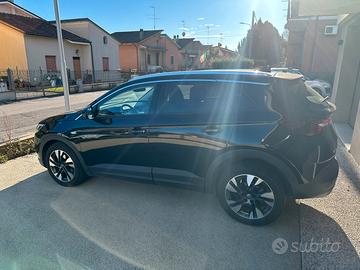 Opel grandland X 1.6 120cv automatica