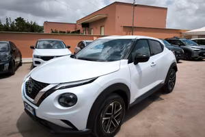 Nissan Juke 1.0 DIG-T 114 CV N-Connecta