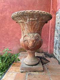 Vaso testa Ariete terracotta grande stile classico