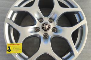 Set Cerchi In Lega Originali Alfa Romeo 18 NUOVI