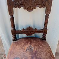 Antica sedia in pelle