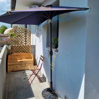 Ombrellone da Parete Mezzaluna Salvaspazio con man