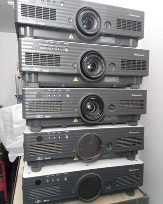 videoproiettori panasonic 6000 ansilumen