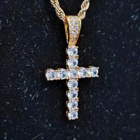 Collana con croce placcata oro 