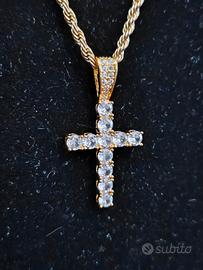Collana con croce placcata oro 