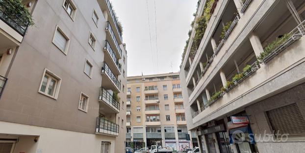 Ampio loft open space a 690euro - Zona Sempione