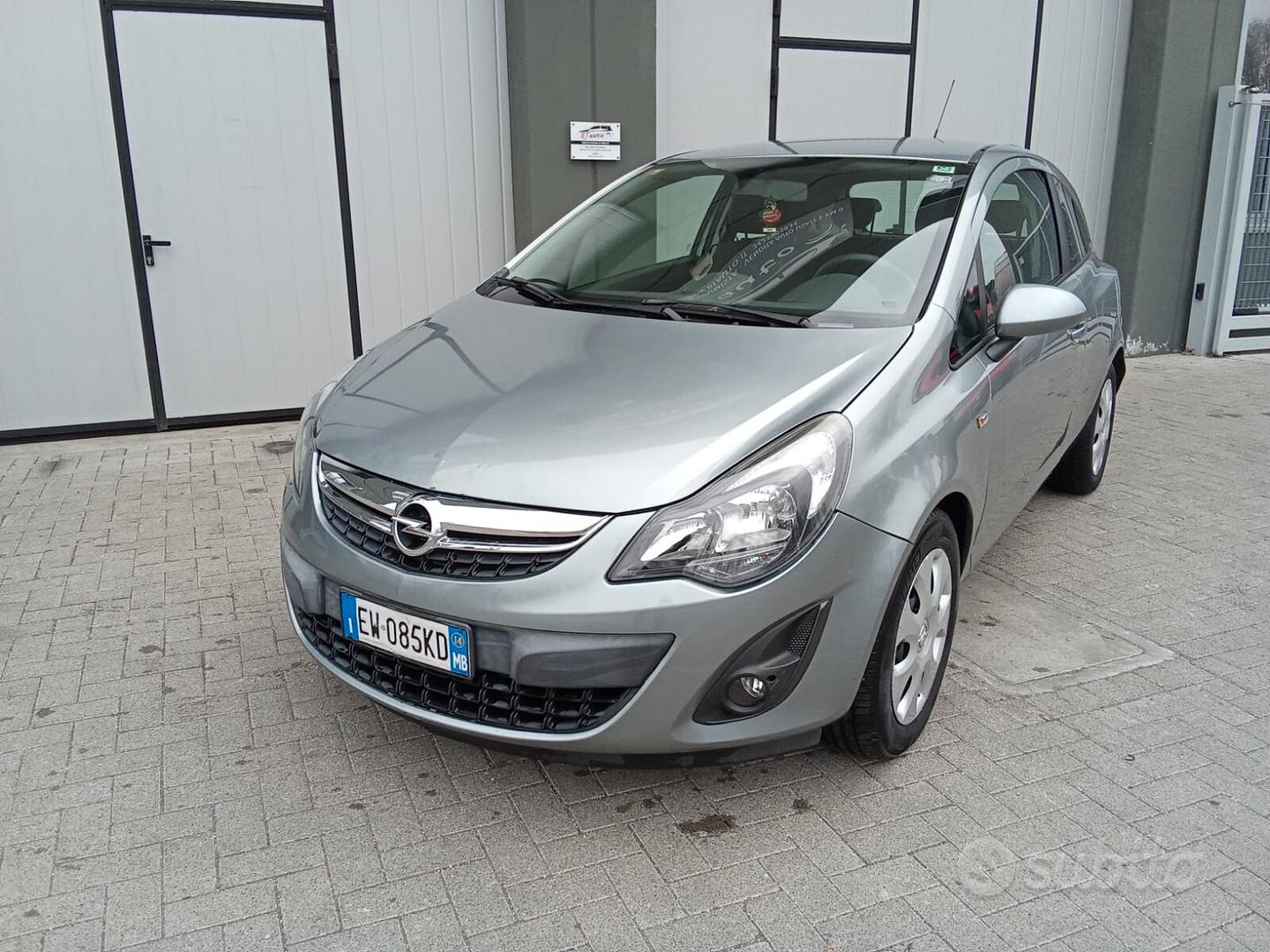 Subito - BT AUTO - Opel Corsa 1.2 85CV 3 porte GPL-TECH Edition - Auto In  vendita a Varese