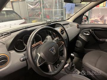 Dacia Duster 1.5 dci 110 cv Brave 4x4 - 121.000 km