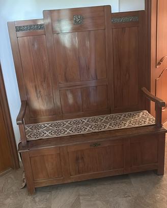 Cassapanca classica