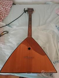 chitarra balalaika russa 6 corde