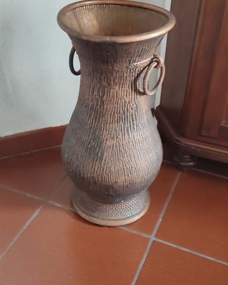 portaombrelli antico in rame 
