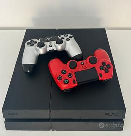 Ps4 con 3 Joystick e nolti giochi