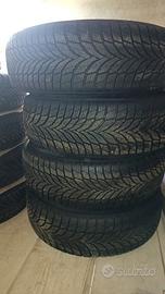 gomme 215/65/16 88H 