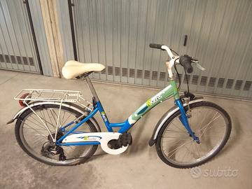 bicicletta da ragazza 