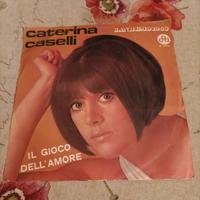 Caterina Caselli gioco dell'amore e il lunedì