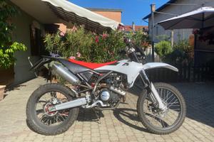 FANTIC MOTO XEF 125