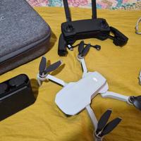 drone dji Mini e dji mavic air