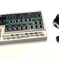 Yamaha DX200 Desktop Control FM Synth/Groovebox