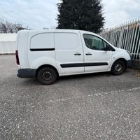 PEUGEOT PARTNER VERSIONE LUNGA