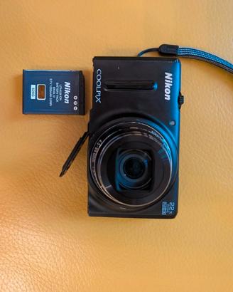 Nikon Coolpix S9600
