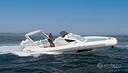 py10-panamera-yacht-walkaround-3letti-wc-dinette