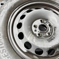 Cerchi in ferro e gomme 215/60 R16