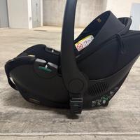 Seggiolino auto Chicco con base-Condizioni ottimi