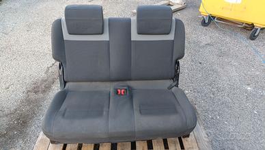 sedili Volkswagen Caddy 2012 passo lungo