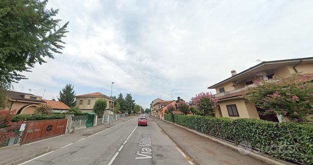 Quadrilocale a Brugherio box, cantina e giardino