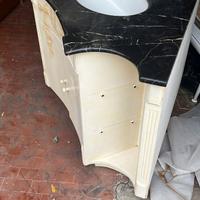 Mobile bagno lavandino angolo piano in marmo nero