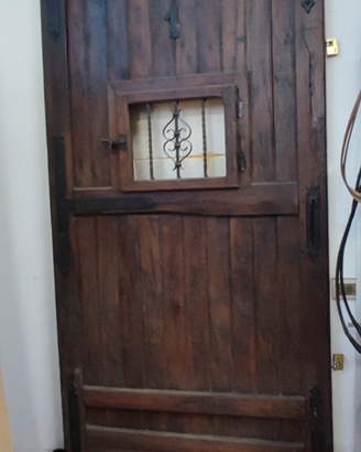 Scuderia cavalli porta antica e porta coperte cava