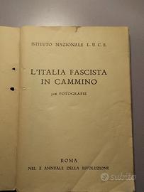 Libro di fotografie dell'era fascista