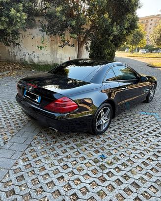 Mercedes SL 350 cabrio d’epoca gommata