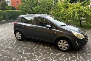 Opel Corsa 1.2 Benzina-GPL 2012