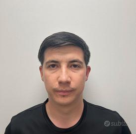 Cameriere, corridore, assistente barista