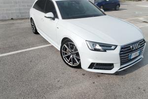 di Audi A4 B9 Avant 190 CV Quattro S-Lime