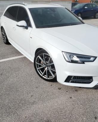 Audi A4 B9 Avant 190 CV Quattro S-Line S Tronic