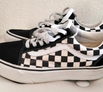 Vans platform 
